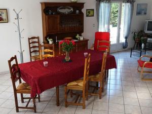 Gîte Les Moitiers-d'Allonne, 4 pièces, 7 personnes - FR-1-362-317