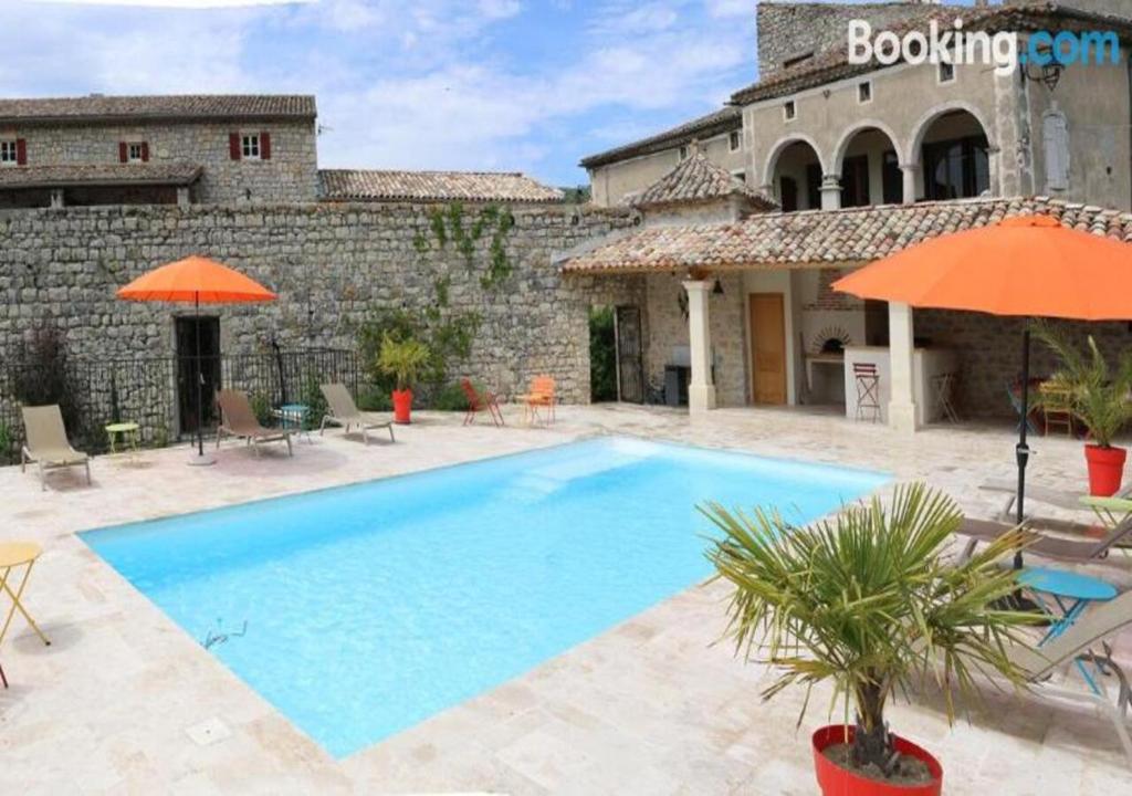 Maison de vacances Gite les Oliviers - Le Domaine du Viticulteur - St Maurice d Ibie 2 rue des Oliviers Les Salelles 07170 Saint-Maurice-dʼIbie