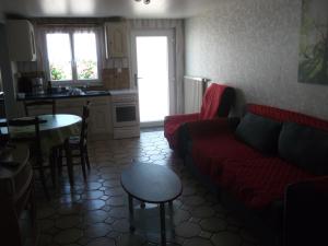 Maison de vacances Gite les Rosiers 6,rue de la foret 68210 Traubach-le-Bas Alsace