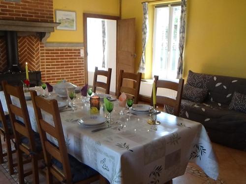 Gîte Leval, 5 pièces, 6 personnes - FR-1-510-175