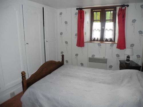Gîte Livet, 4 pièces, 6 personnes - FR-1-600-128
