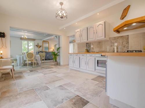 Gîte Loches-sur-Ource, 5 pièces, 8 personnes - FR-1-543-251