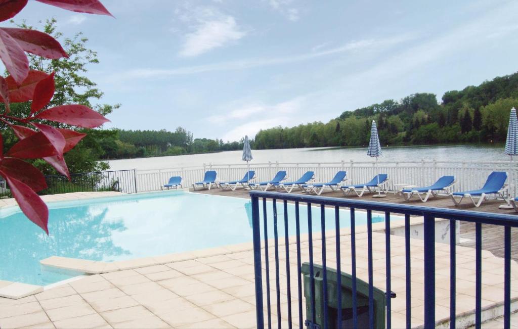 Gîte Maringes, 3 pièces, 4 personnes - FR-1-496-174 42140 Maringes