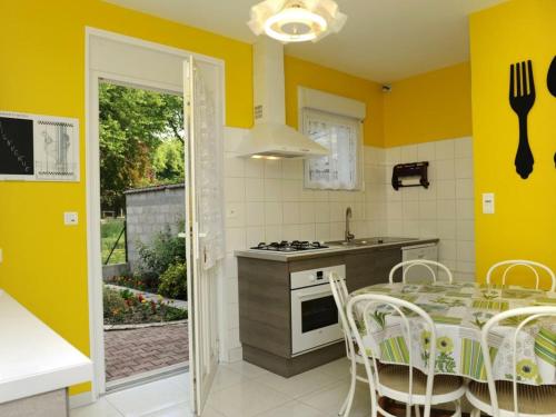 Gîte Méry-sur-Seine, 4 pièces, 6 personnes - FR-1-543-19