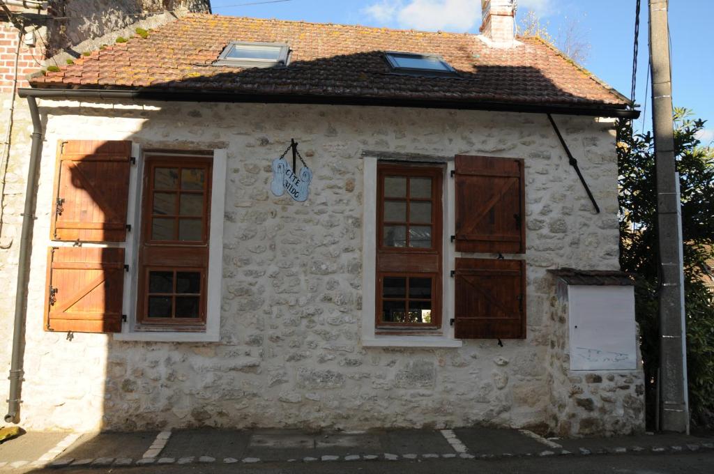Gîte Mi Do 1, rue du Moulin, 60240 Tourly