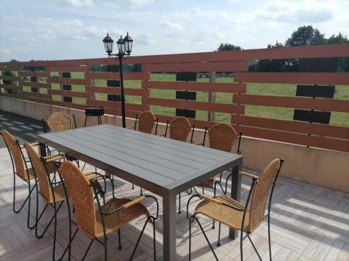 Gîte Moitron-sur-Sarthe, 4 pièces, 6 personnes - FR-1-410-334
