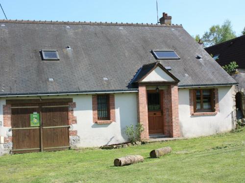Gîte Molineuf, 2 pièces, 4 personnes - FR-1-491-68