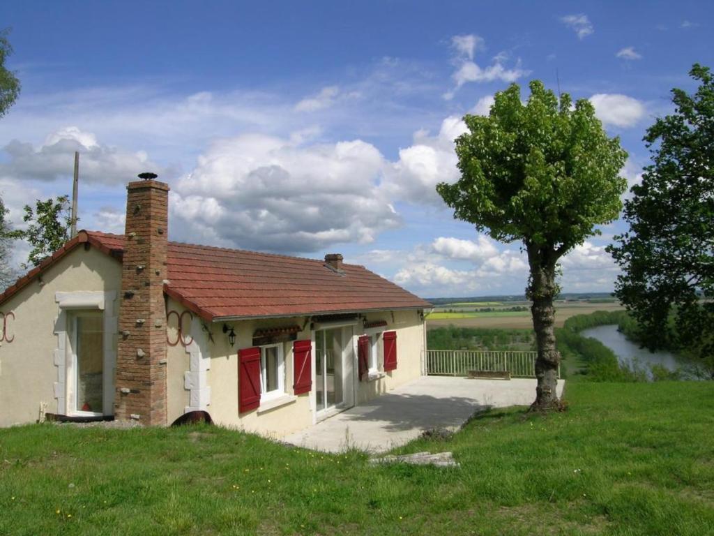 Maison de vacances Gîte Monétay-sur-Allier, 3 pièces, 4 personnes - FR-1-489-110 LES PLACHIS 03500 Monétay-sur-Allier