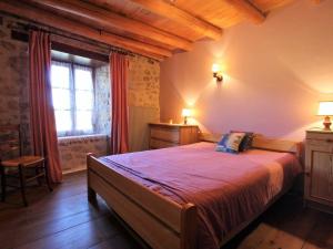 Gîte Monlet, 3 pièces, 5 personnes - FR-1-582-13