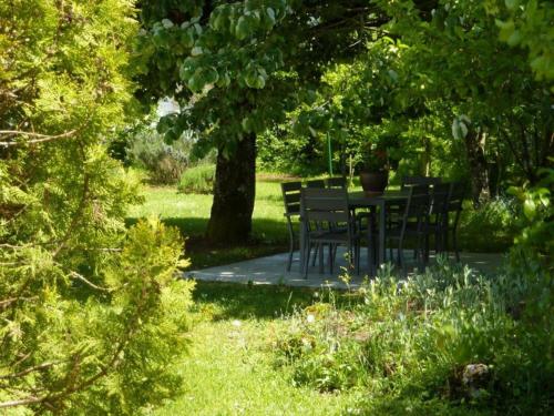 Gîte Montbazens, 5 pièces, 8 personnes - FR-1-601-140