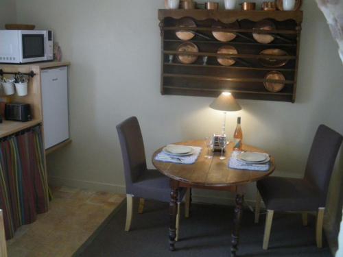 Gîte Monteaux, 2 pièces, 2 personnes - FR-1-491-127