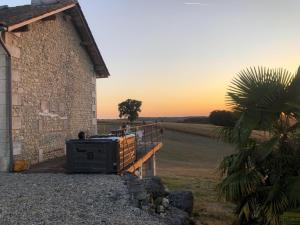 Gîte Montignac-le-Coq, 3 pièces, 6 personnes - FR-1-653-4