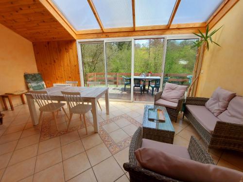 Gîte Montigné-le-Brillant, 3 pièces, 4 personnes - FR-1-600-80