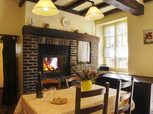 Gîte Montigny-les-Monts, 2 pièces, 2 personnes - FR-1-543-93