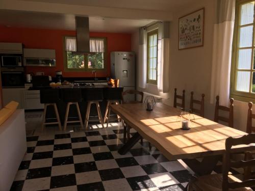Gîte Montmirail, 5 pièces, 8 personnes - FR-1-410-266