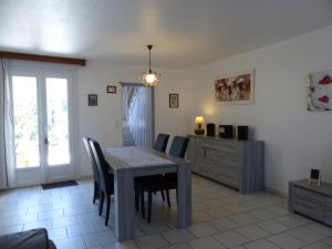 Maison de vacances Gîte Moulins, 2 pièces, 2 personnes - FR-1-489-162 56 rue des Pêcheurs 03000 Moulins Auvergne