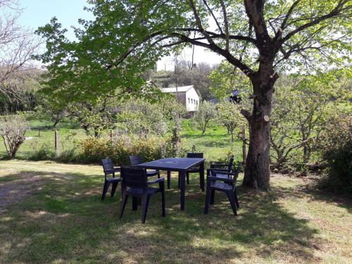 Gîte Mouret, 3 pièces, 5 personnes - FR-1-601-281
