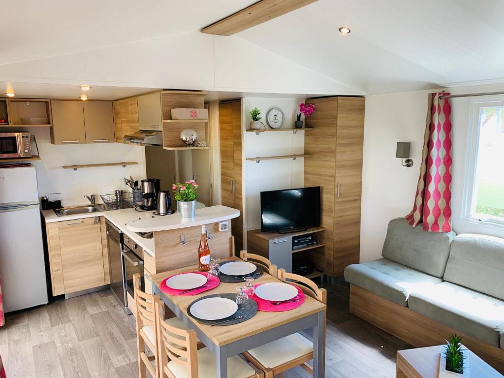 Gîte Nauviale, 2 pièces, 4 personnes - FR-1-601-81