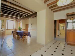 Gîte Neuville-sur-Vanne, 5 pièces, 8 personnes - FR-1-543-149