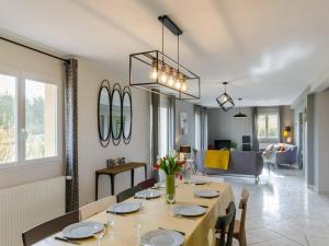 Gîte Paisy-Cosdon, 6 pièces, 9 personnes - FR-1-543-85
