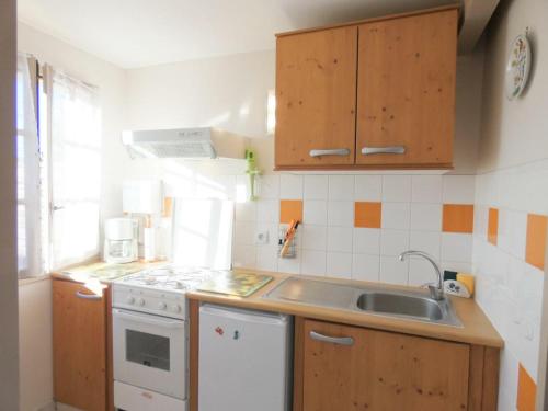Gîte Parentis-en-Born, 2 pièces, 4 personnes - FR-1-360-191