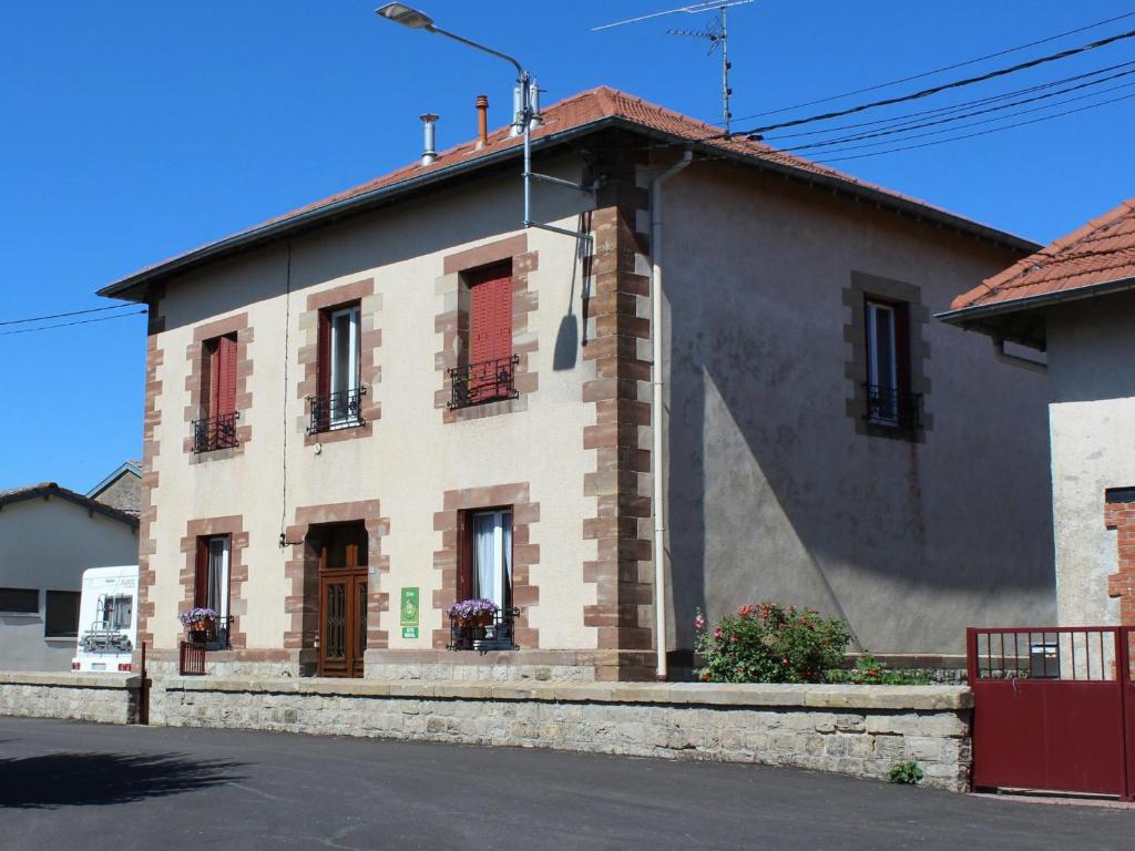 Maison de vacances Gîte Parroy, 4 pièces, 6 personnes - FR-1-584-29 58, rue des écoles 54370 Parroy