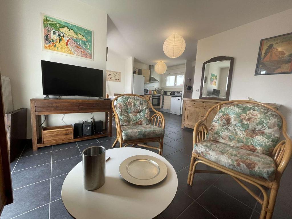 Gîte Pérassay, 5 pièces, 8 personnes - FR-1-591-172