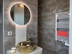 Gîte Pierrefitte-sur-Loire, 5 pièces, 9 personnes - FR-1-489-334