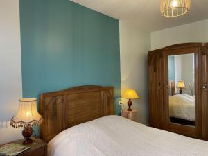 Gîte Pierrefitte-sur-Loire, 5 pièces, 9 personnes - FR-1-489-334