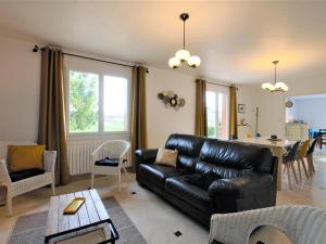 Gîte Piney, 4 pièces, 6 personnes - FR-1-543-121