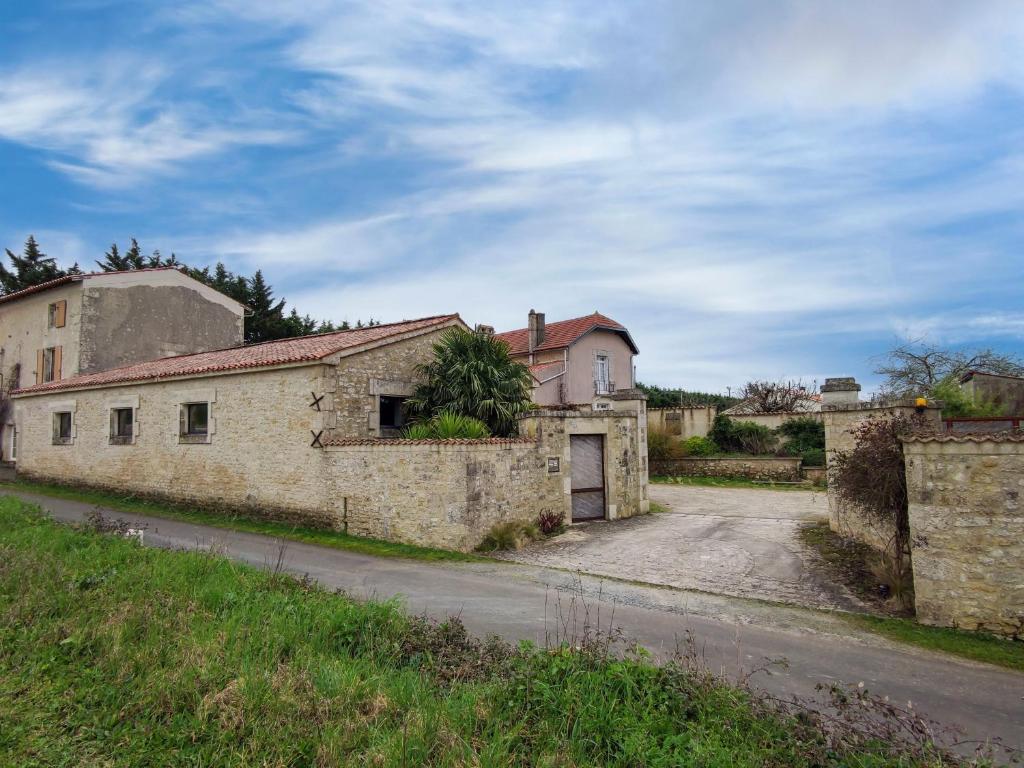 Gîte Pissotte, 4 pièces, 6 personnes - FR-1-426-480 2 Route du Moulin Charron, 85200 Pissotte