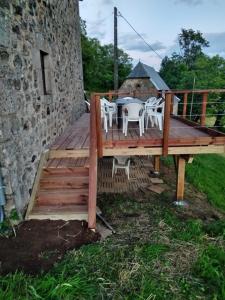 Maison de vacances GITE pour famille La Roque 15800 Saint-Clément Auvergne