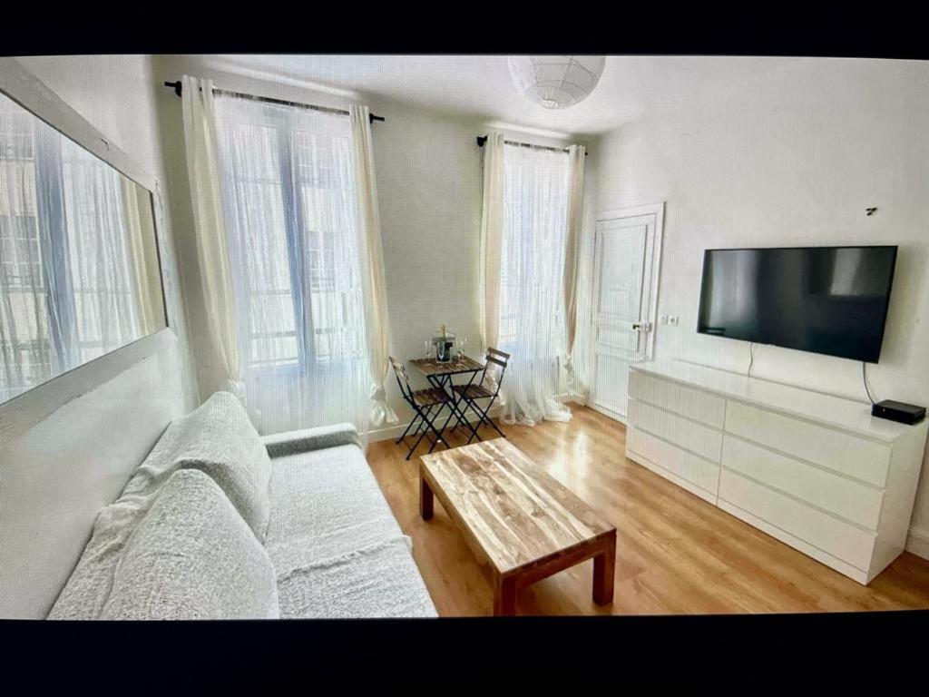 Gîte proche St Emillion 33230 Abzac