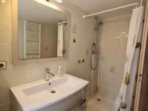Gîte Pulney, 3 pièces, 5 personnes - FR-1-584-32