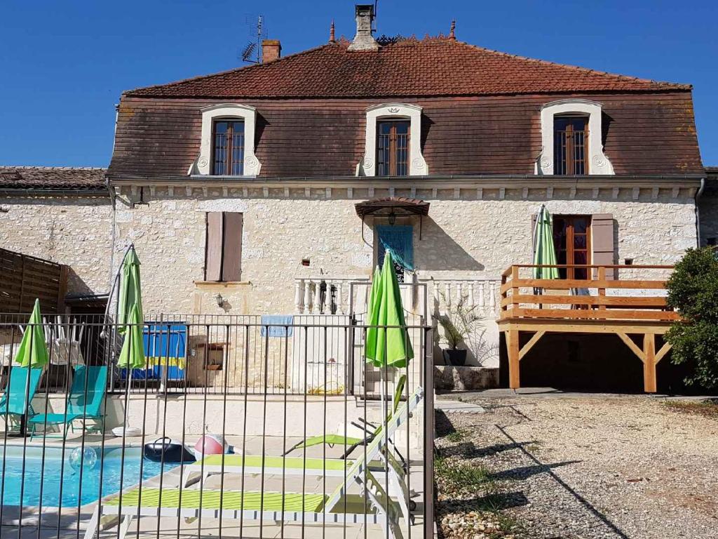 Gîte Rampieux, 5 pièces, 10 personnes - FR-1-616-81 Le Colombier, 24440 Rampieux