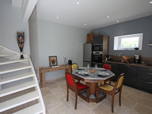 Gîte Removille, 3 pièces, 4 personnes - FR-1-589-370