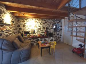 Maison de vacances Gîte Retournac, 3 pièces, 4 personnes - FR-1-582-319 Giraudon 43130 Retournac Auvergne