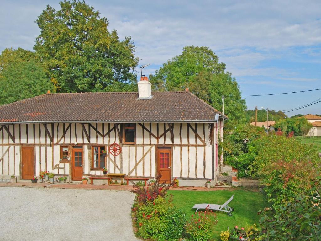 Maison de vacances Gîte Rives-Dervoises-Droyes, 5 pièces, 6 personnes - FR-1-611-41 31 Hameau du Voy 52220 Le Voy