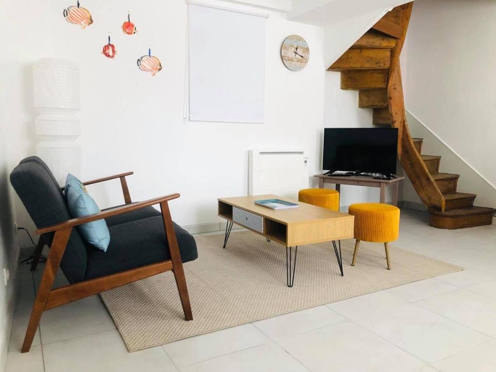 Gîte Rouans, 2 pièces, 4 personnes - FR-1-306-830