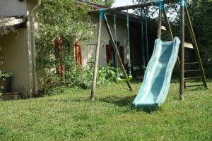 Maison de vacances Gite Rural Pour 14 Personnes Avec Piscine Privee 2645 Route de Lacabrette Le 46170 Castelnau-Montratier Midi-Pyrénées