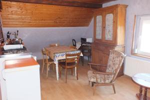 Maison de vacances Gîte rustique sous combles 37, rue de la gare 68500 Merxheim Alsace