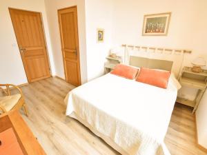 Gîte Sablé-sur-Sarthe, 3 pièces, 6 personnes - FR-1-410-346