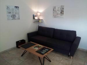 Gîte Saint-Aubin-la-Plaine, 3 pièces, 4 personnes - FR-1-426-224