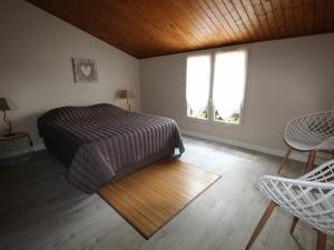 Gîte Saint-Aubin-la-Plaine, 3 pièces, 4 personnes - FR-1-426-247