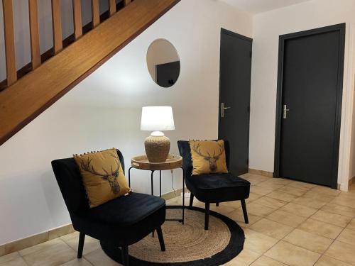 Gîte Saint-Bonnet-Tronçais, 3 pièces, 6 personnes - FR-1-489-415