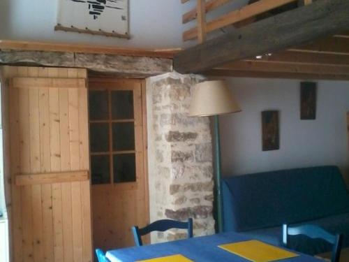 Gîte Saint-Cyr-en-Talmondais, 4 pièces, 6 personnes - FR-1-426-324