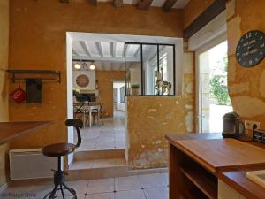 Gîte Saint-Cyr-la-Rosière, 4 pièces, 8 personnes - FR-1-497-134