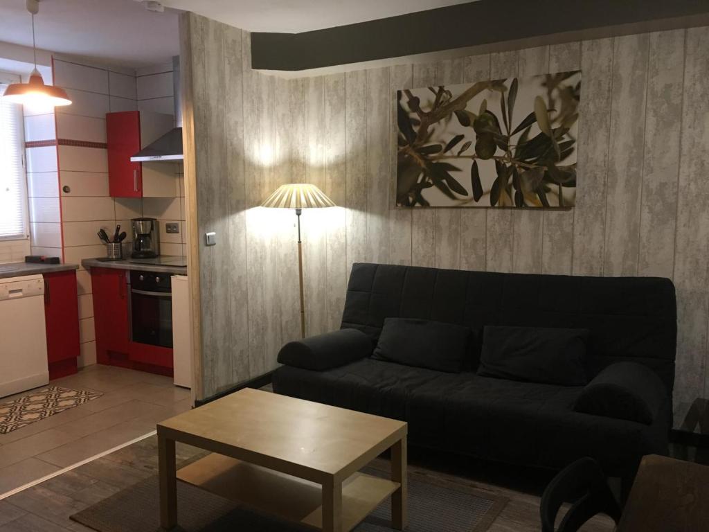 Gîte Saint-Didier-sur-Doulon, 2 pièces, 6 personnes - FR-1-582-287