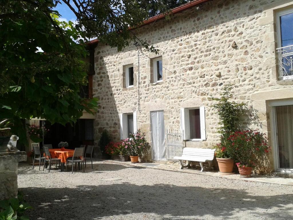 Maison de vacances Gîte Saint-Georges-Lagricol, 4 pièces, 6 personnes - FR-1-582-232 La Motte 43500 Saint-Georges-Lagricol