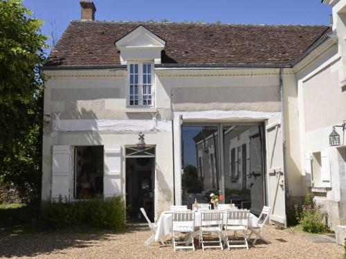 Gîte Saint-Georges-sur-Cher, 6 pièces, 12 personnes - FR-1-491-118
